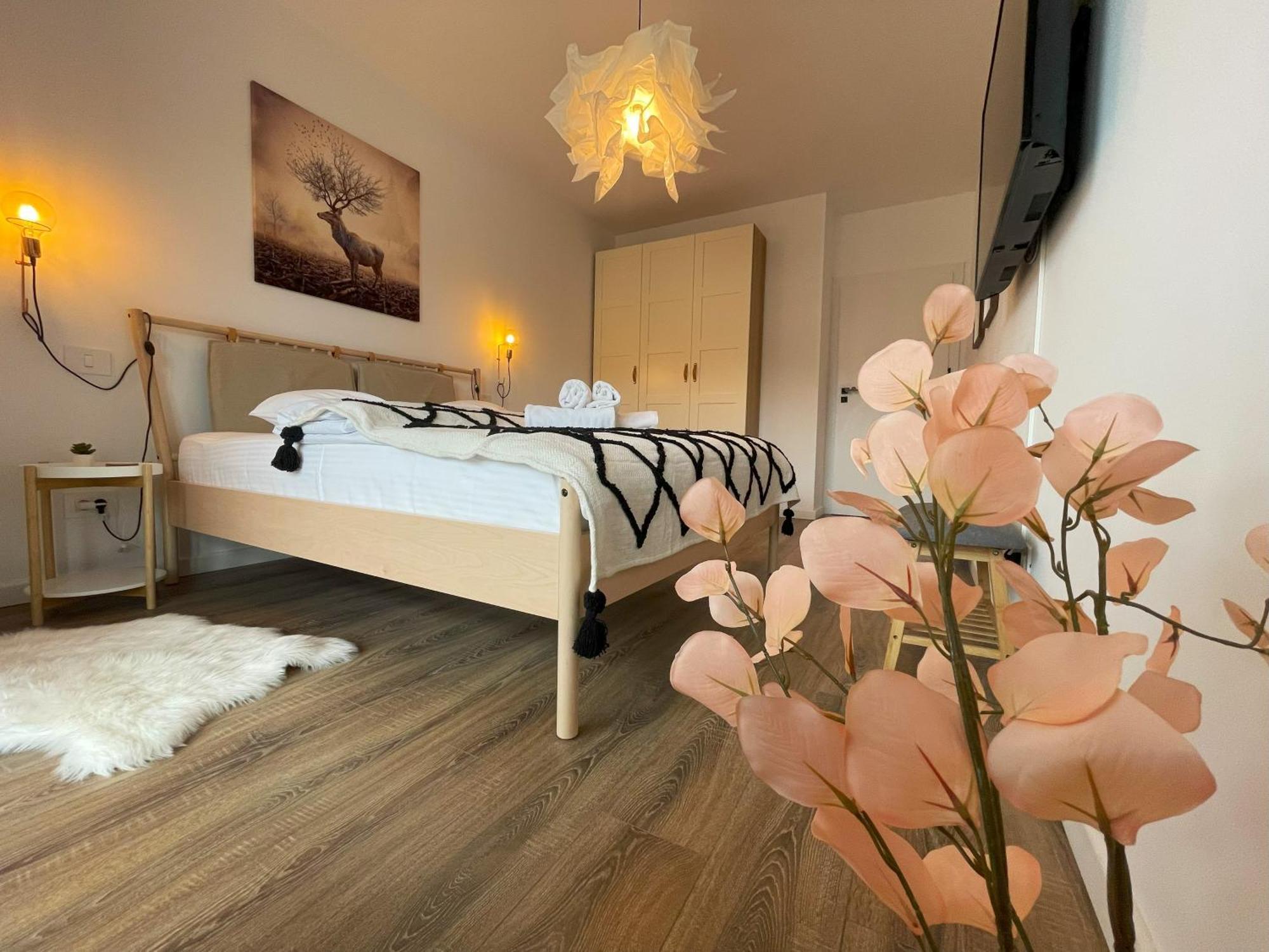 Rosewood Boutique Apartment Sinaia Kültér fotó